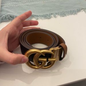 Gucci reversible belt